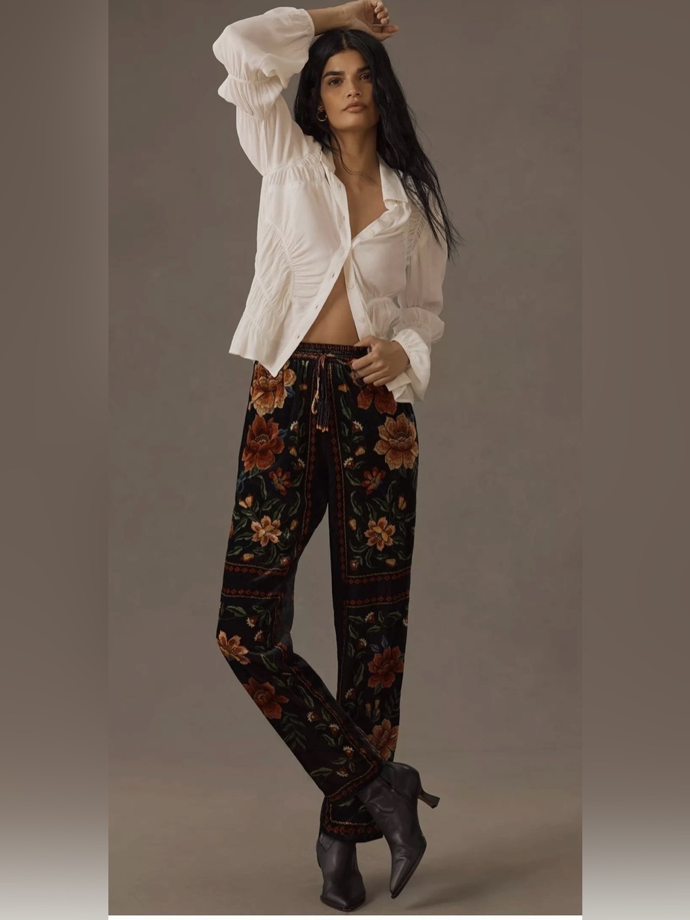 Farm Rio Macaws floral print Garden Pants